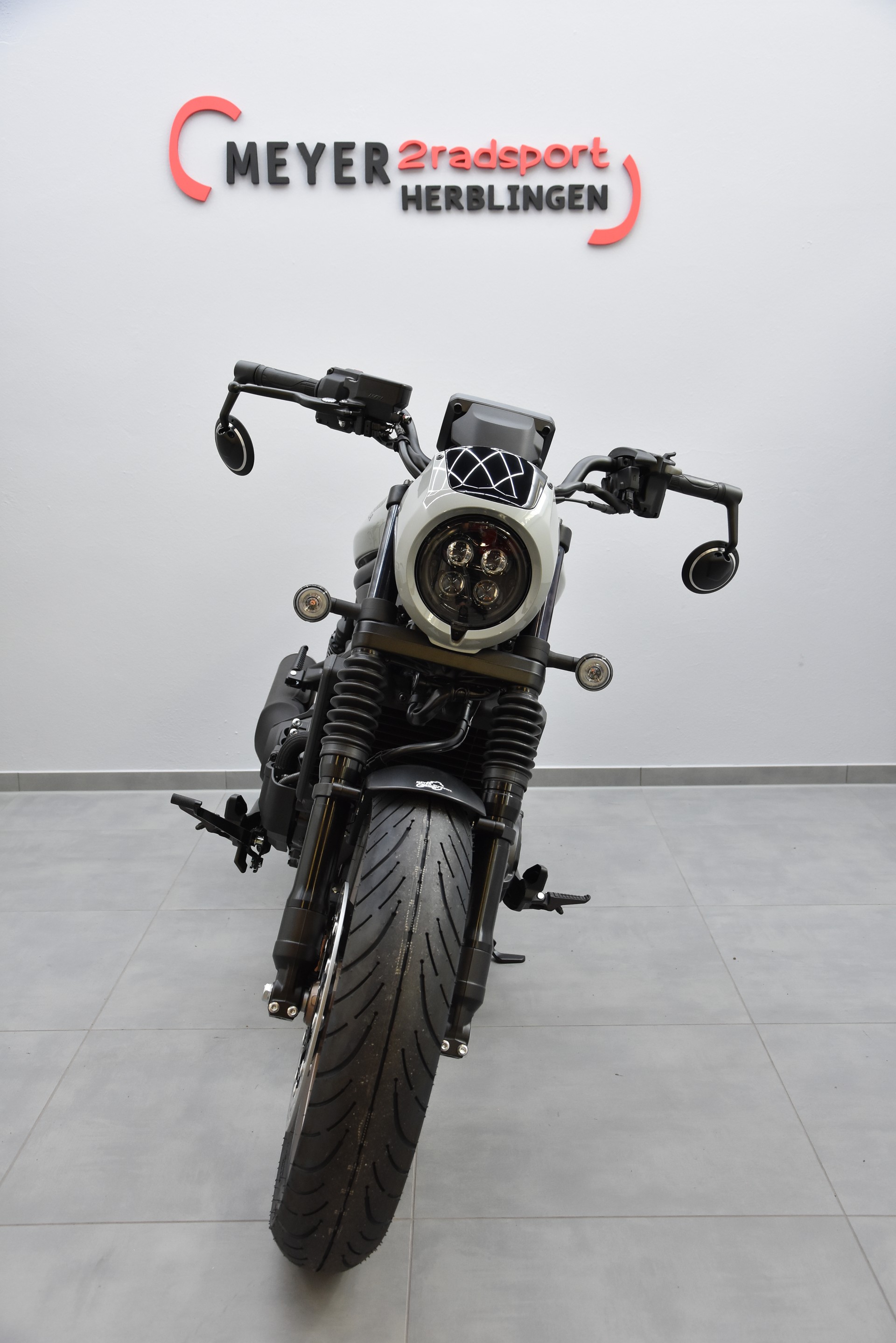 HONDA CMX 1100 Rebel Special Edition DCT-image-4