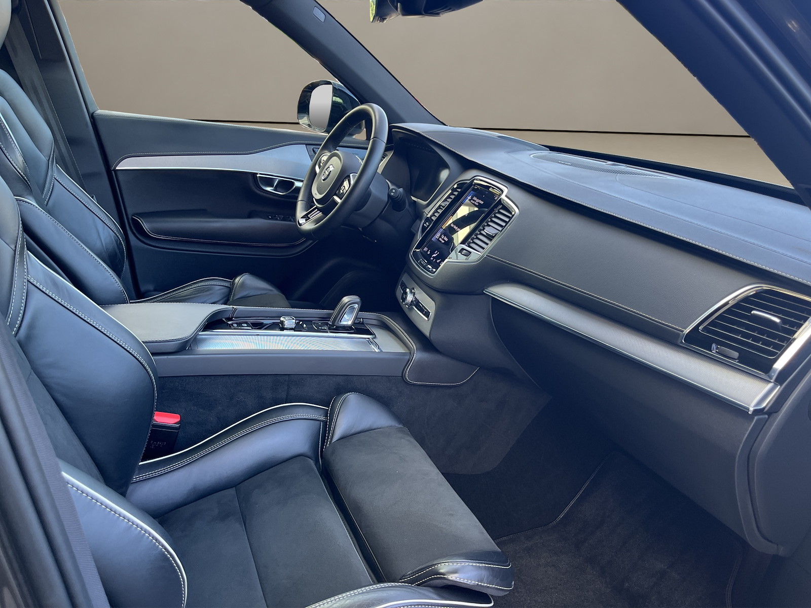 VOLVO XC90 2.0 T8 TE R-Design 7P. eAWD-image-10