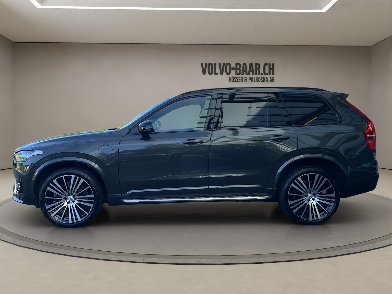 VOLVO XC90 2.0 T8 TE R-Design 7P. eAWD-showroom-element-1