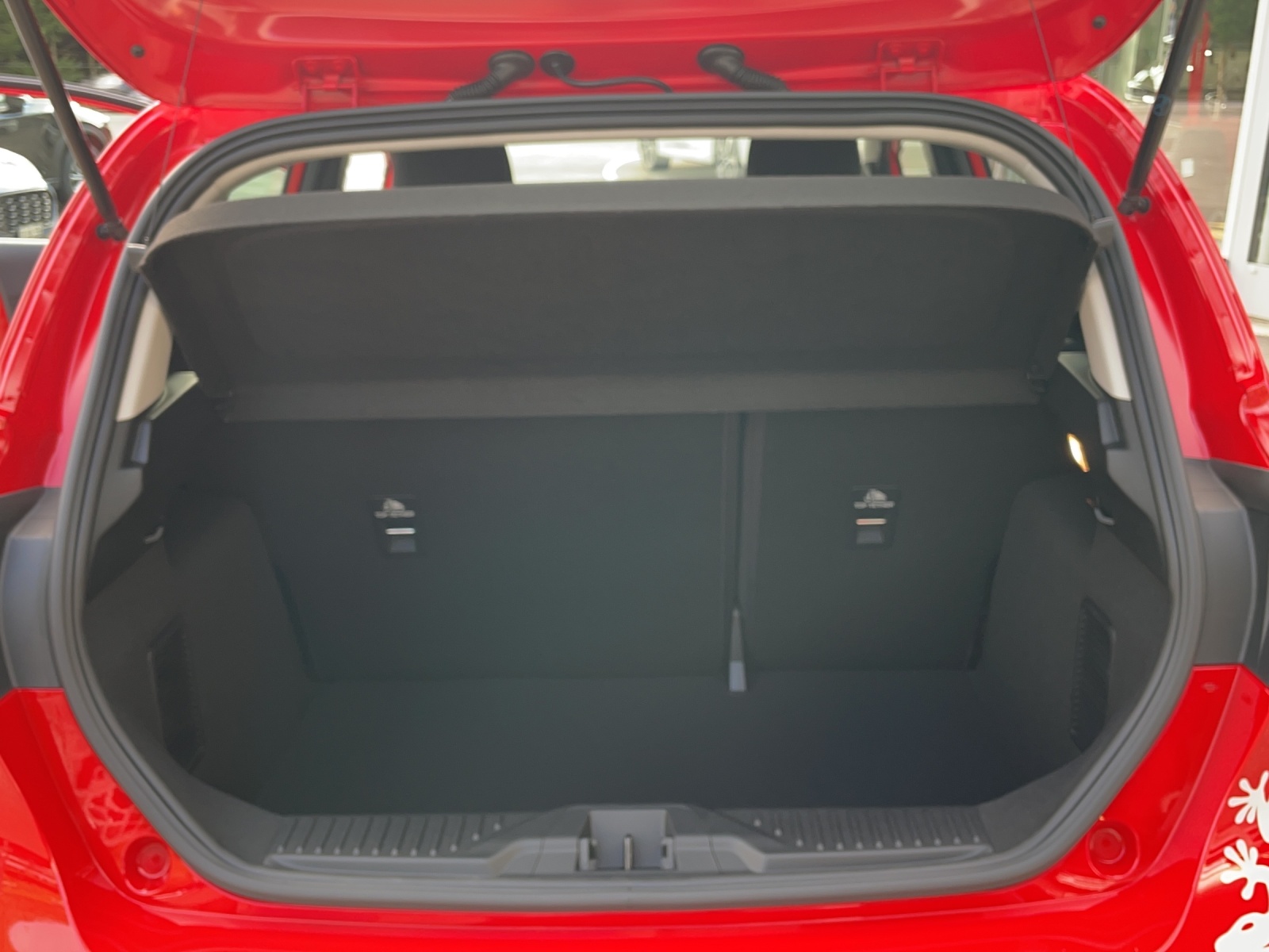 FORD Fiesta 1.0 EcoB Hybrid Titanium-image-14