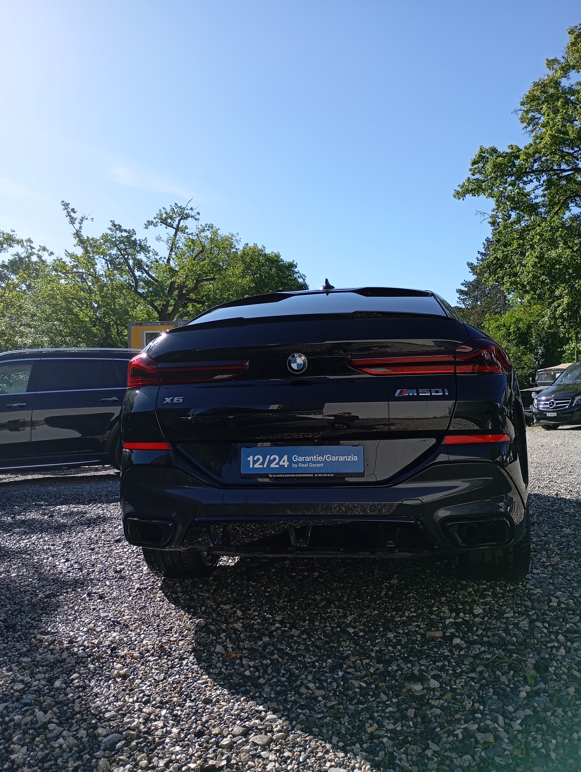 BMW X6 M50i-image-16