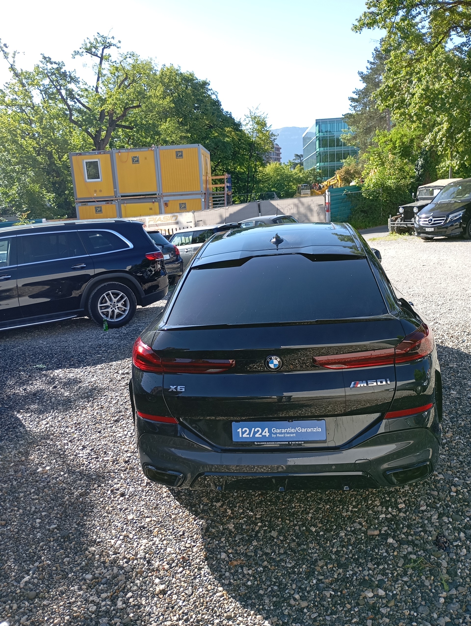 BMW X6 M50i-image-5