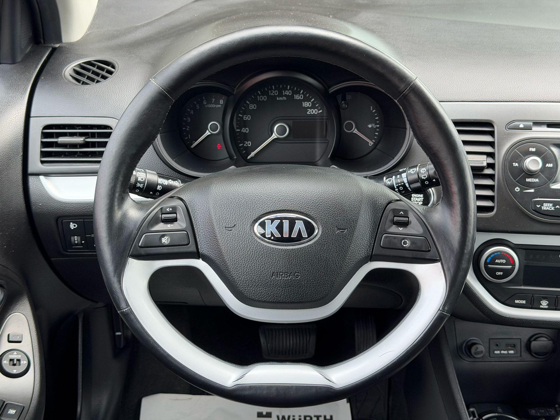 KIA Picanto 1.2 16V Style-image-9