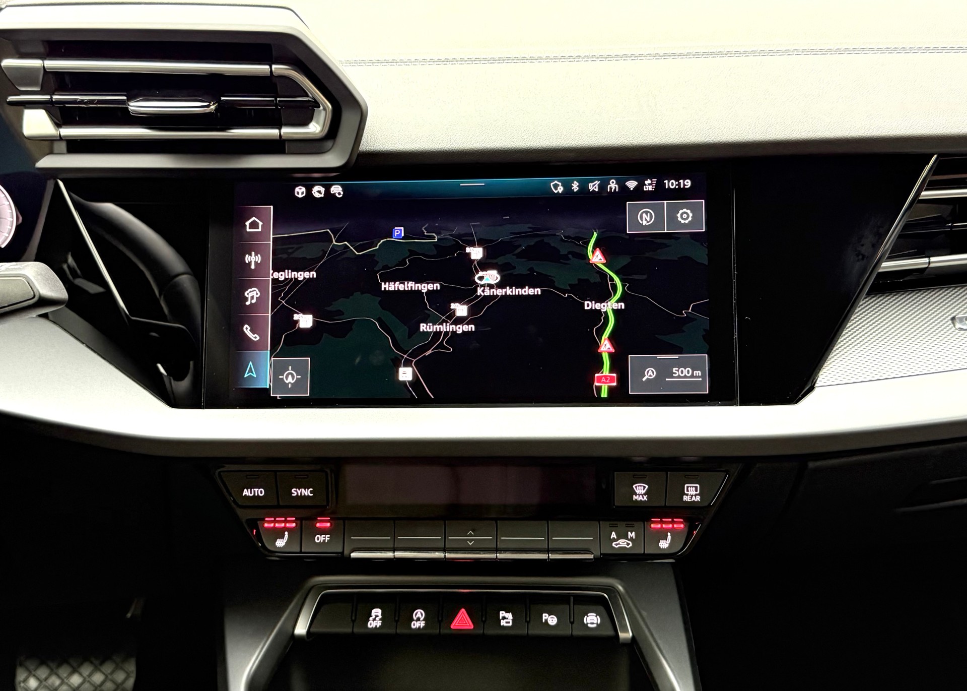 AUDI A3 Sportback 35 TFSI advanced S-tronic KOMPLETT LEDER-image-11