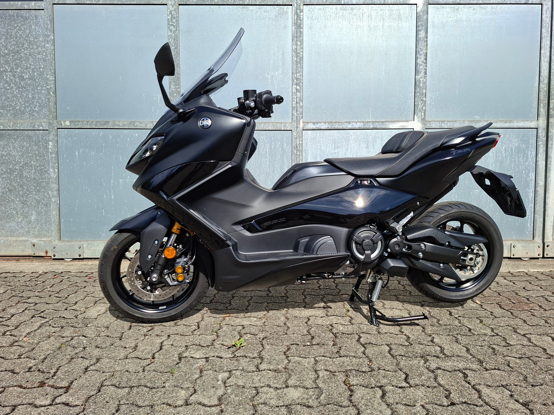 YAMAHA T-MAX Tech-Max XP 560-image-1