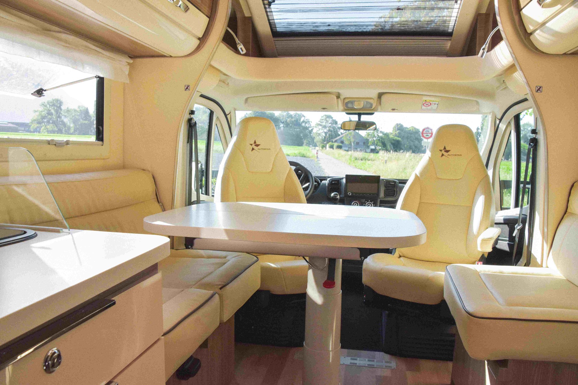 AUTOSTAR Privilège P693LC Lift-image-7