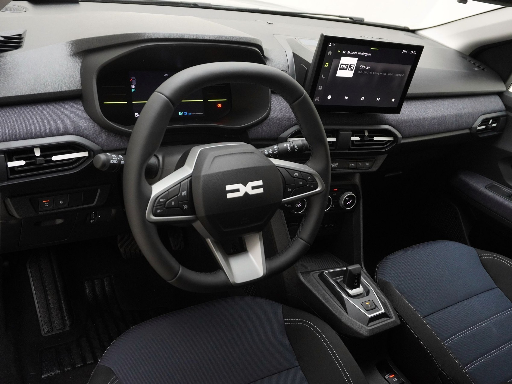 DACIA Jogger 1.8 Hybrid Journey 7Plätzer-image-9