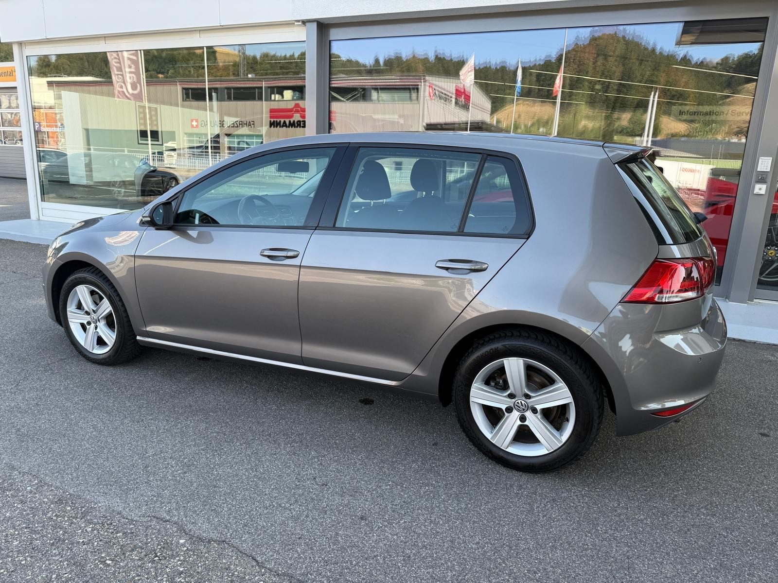 VW Golf 1.4 TSI Highline-image-8