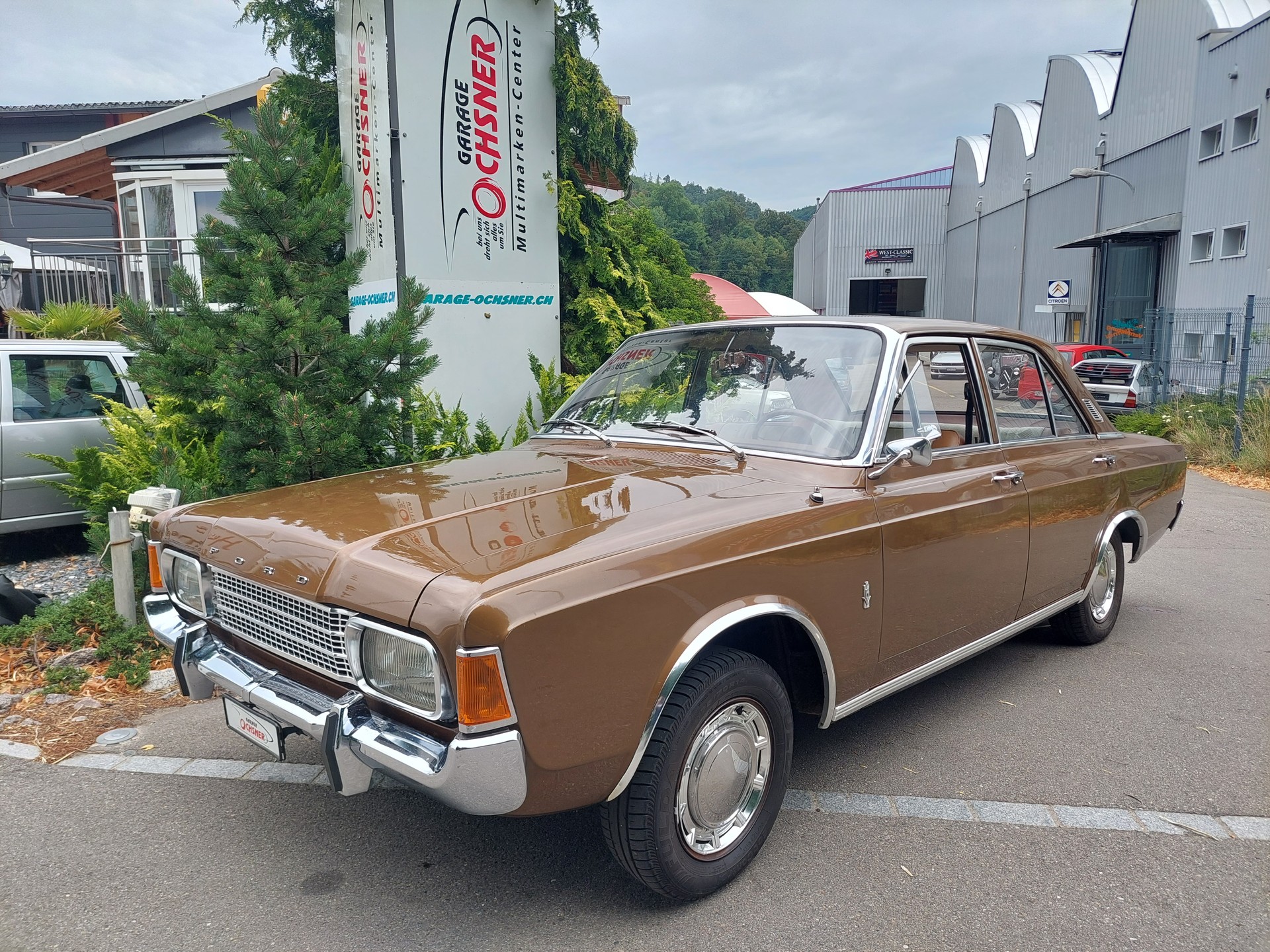FORD 17 M 2000S