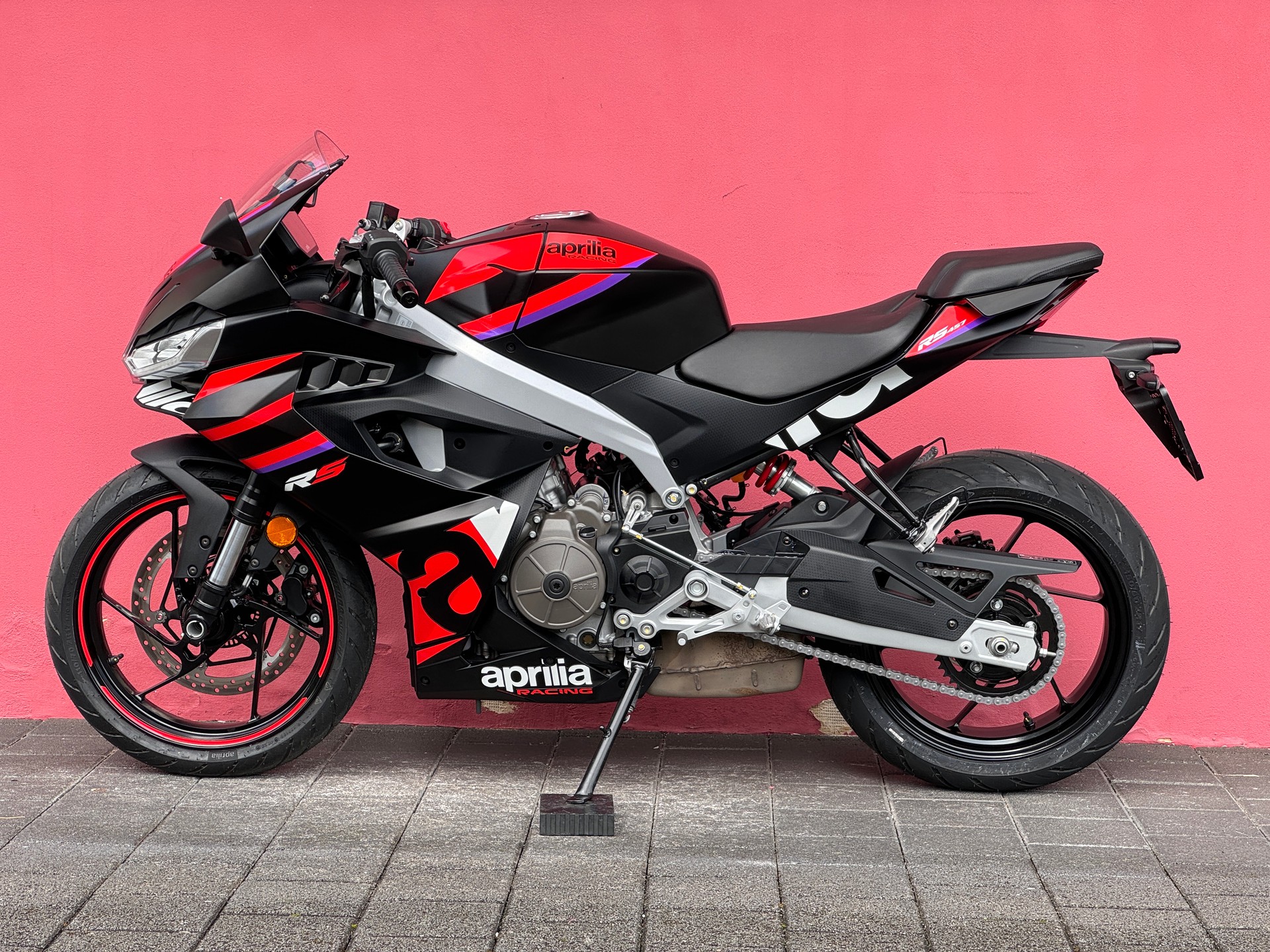 APRILIA RS 457 (35kW)-showroom-element-1