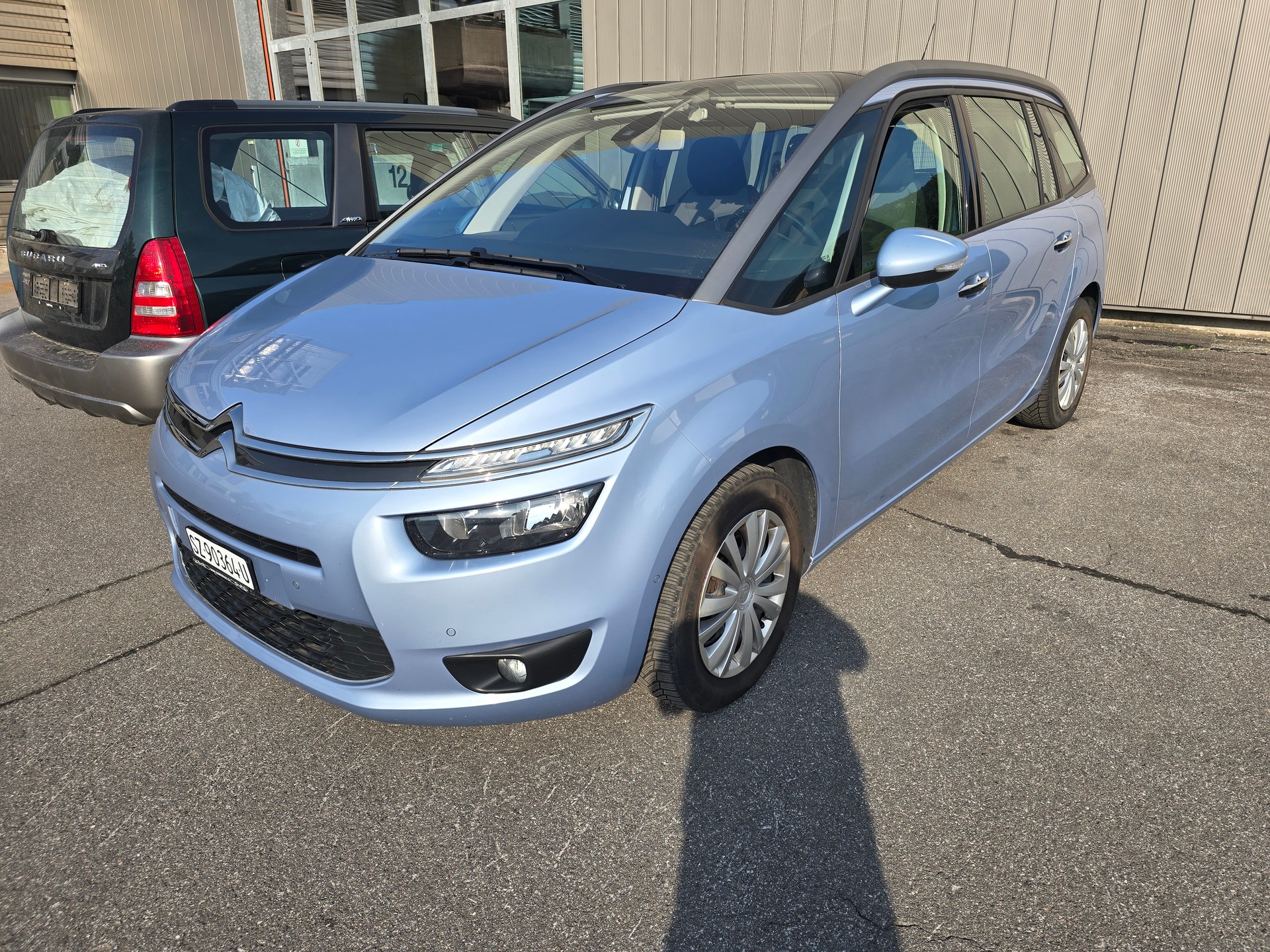 CITROEN Grand C4 Picasso 1.6 e-HDi Séduction EGS6-image-1