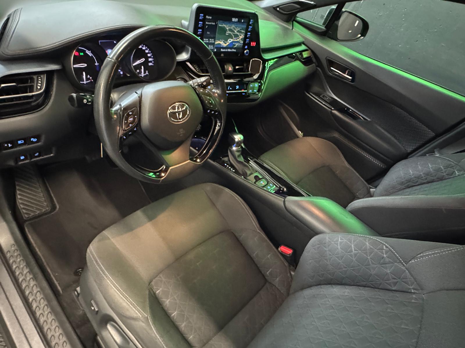 TOYOTA C-HR 1.8 HSD CVT Trend *Pack Trend Plus-showroom-element-1
