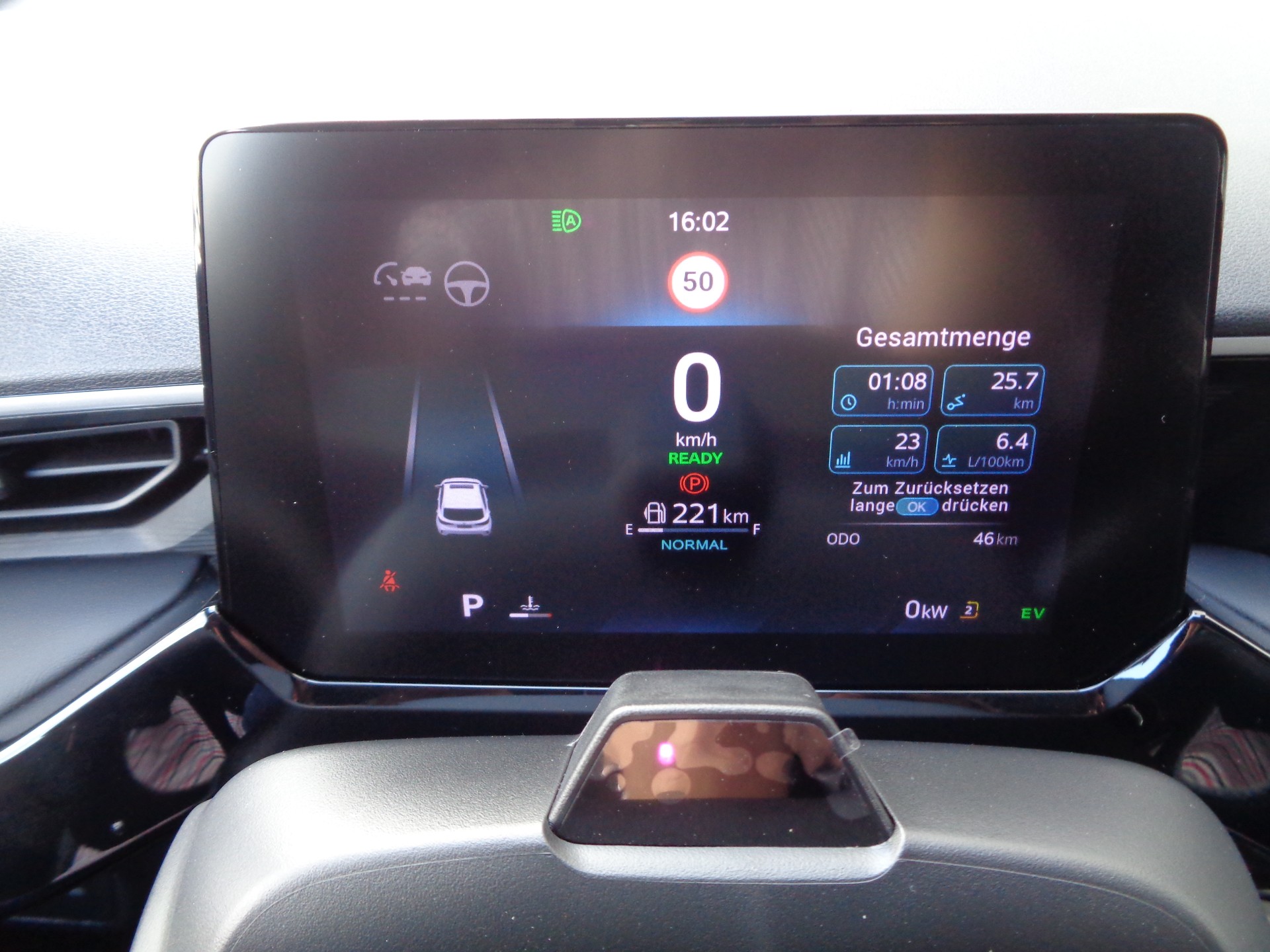 MG 3 1.5 Hybrid Luxury Aut.-image-12