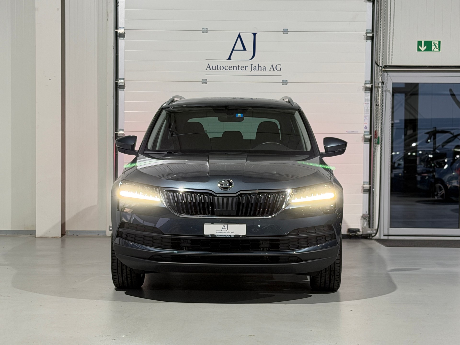 SKODA Karoq 1.5 TSI Style DSG AHK 1.5T-showroom-element-3