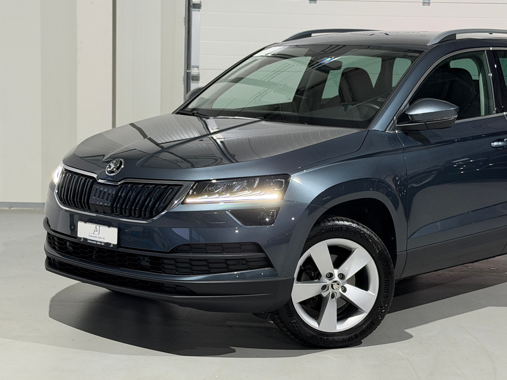 SKODA Karoq 1.5 TSI Style DSG AHK 1.5T-showroom-element-1