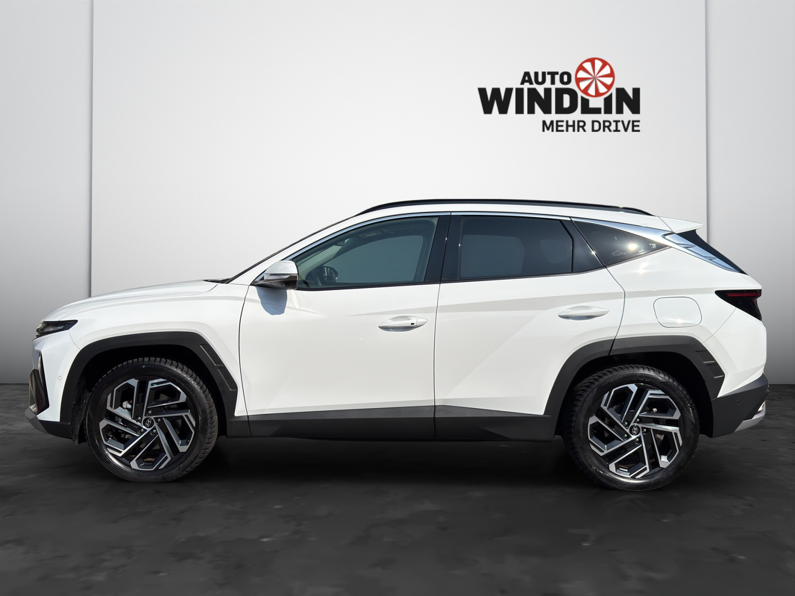 HYUNDAI Tucson 1.6 T-GDi PHEV Vertex 4WD-showroom-element-3
