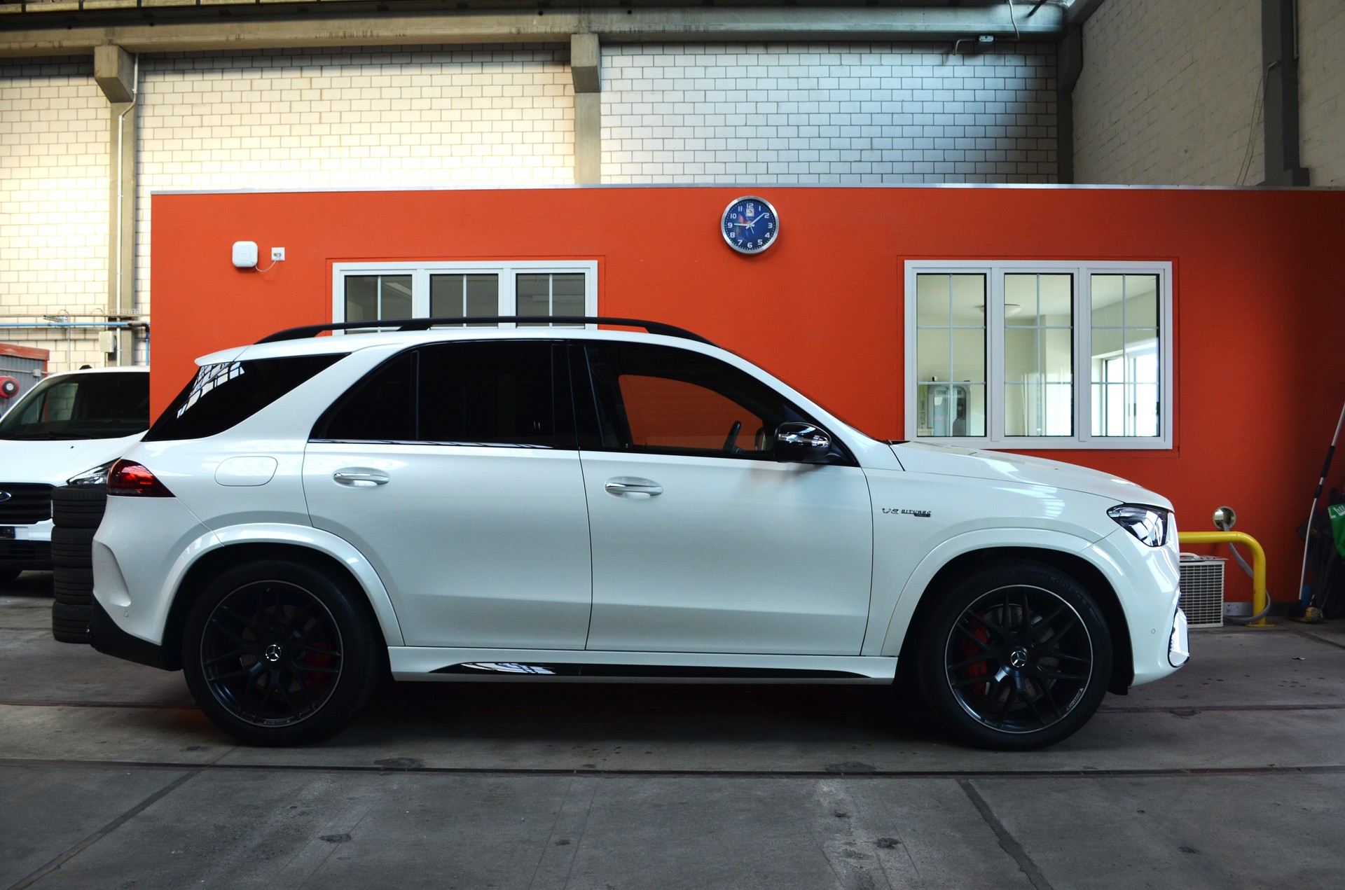MERCEDES-BENZ GLE 63 S AMG 4Matic+ 9G-Speedshift-image-3