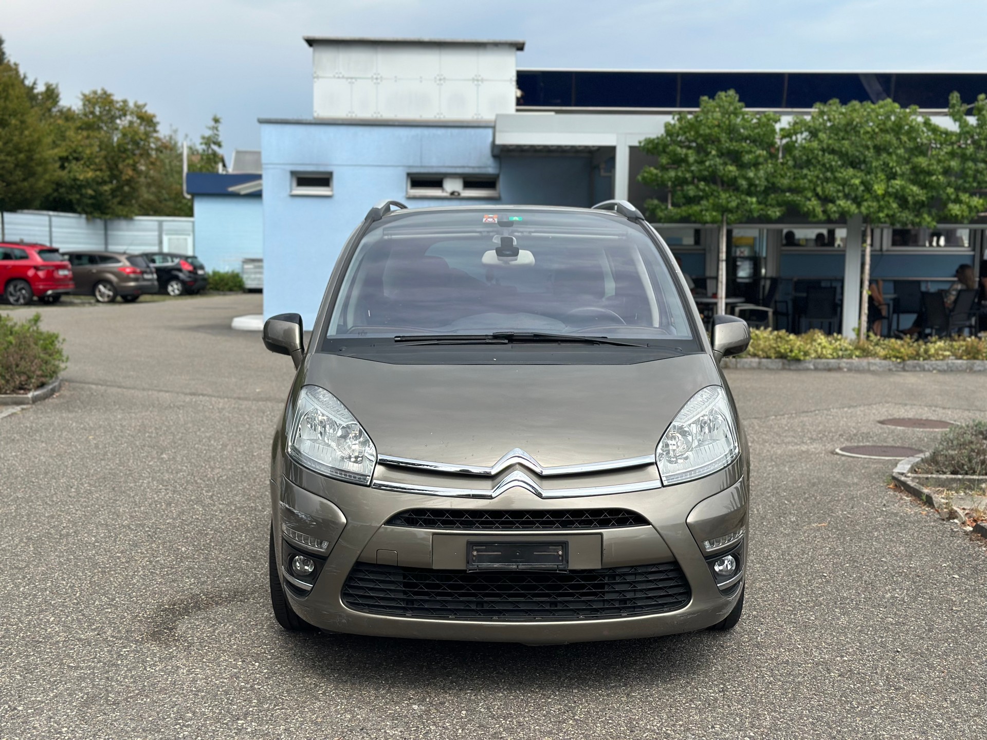 CITROEN Grand C4 Picasso 1.6 HDI 16V Swiss Style EGS6-image-1
