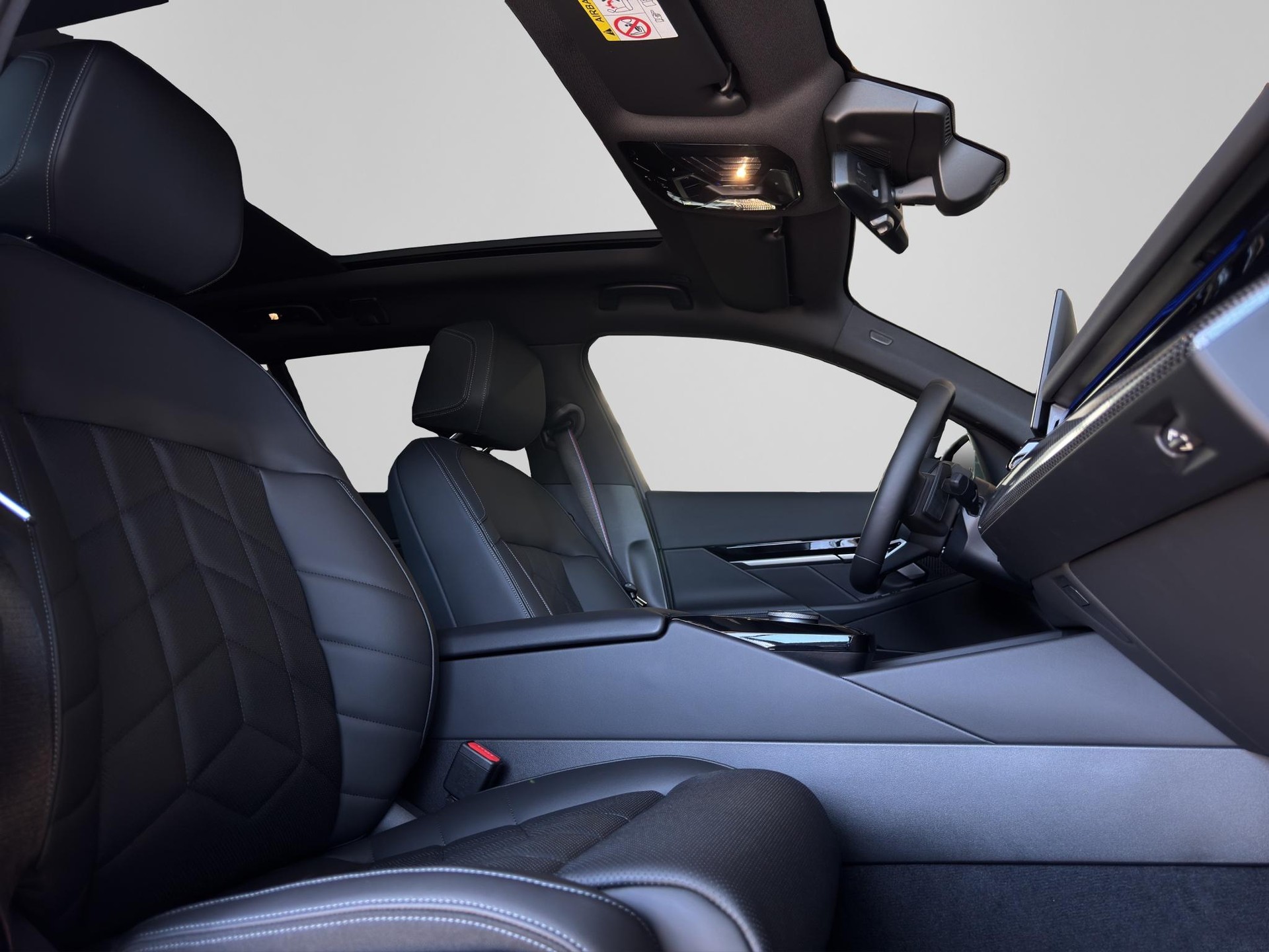 BMW 520d xDrive Touring M Sport Pro-image-17