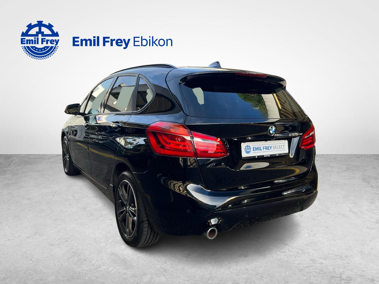 BMW 225xe Active Tourer-showroom-element-2