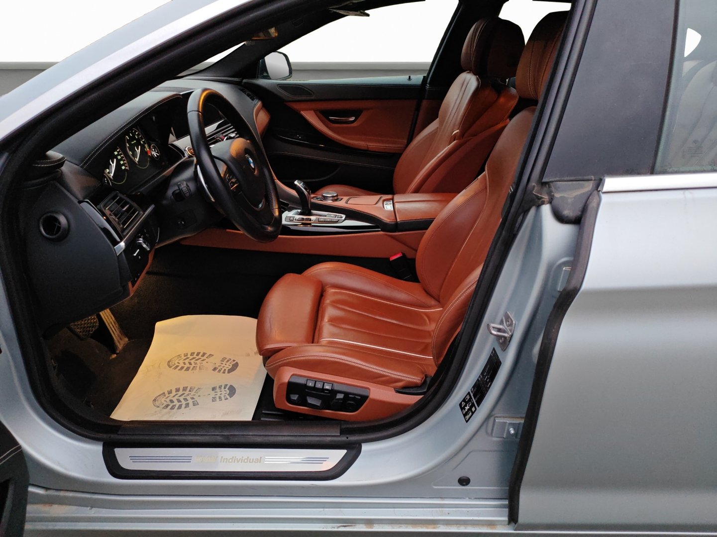 BMW 650i Gran Coupé xDrive – 450 ch V8 – Individual Alcantara, caméra [Expertisé + Garantie 12 mois]-image-9