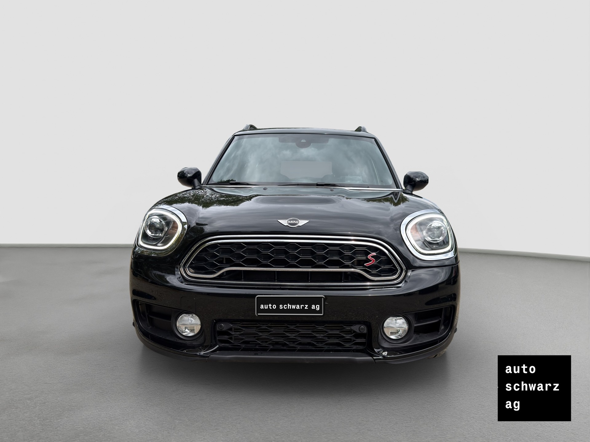 MINI Countryman Cooper S ALL4 Steptronic-showroom-element-1
