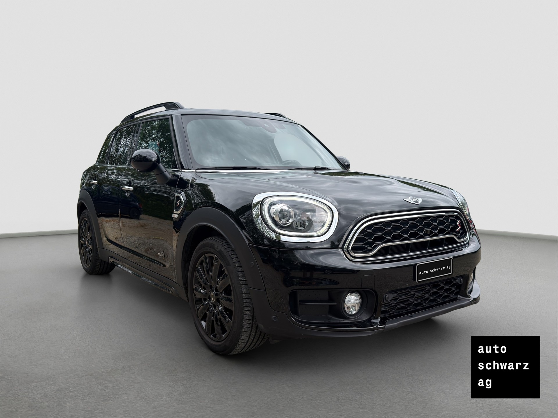 MINI Countryman Cooper S ALL4 Steptronic-showroom-element-2