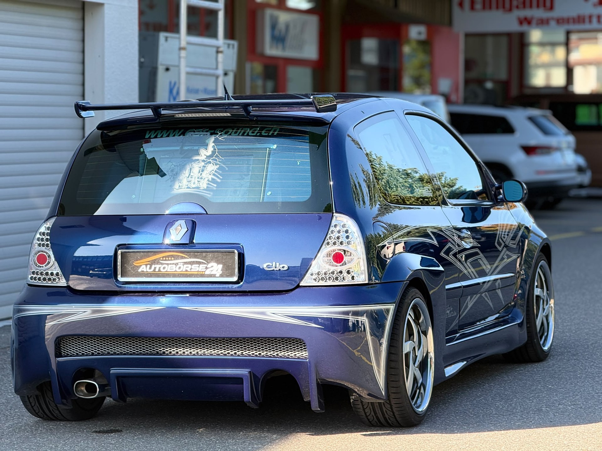 RENAULT Clio 2.0 16V Sport ESP-image-4
