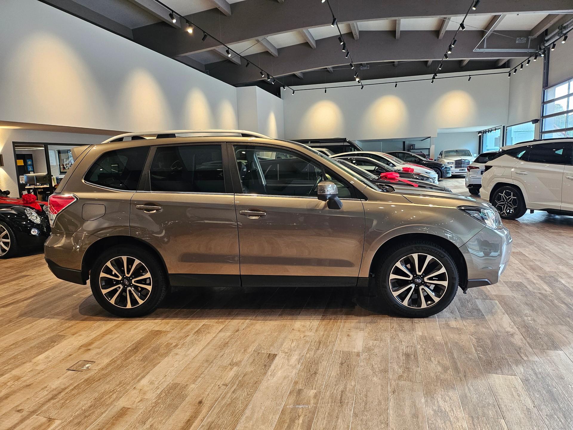 SUBARU Forester 2.0i Executive Lineartronic đ„Standheizungđ„AHK 2000KGđ„-image-6