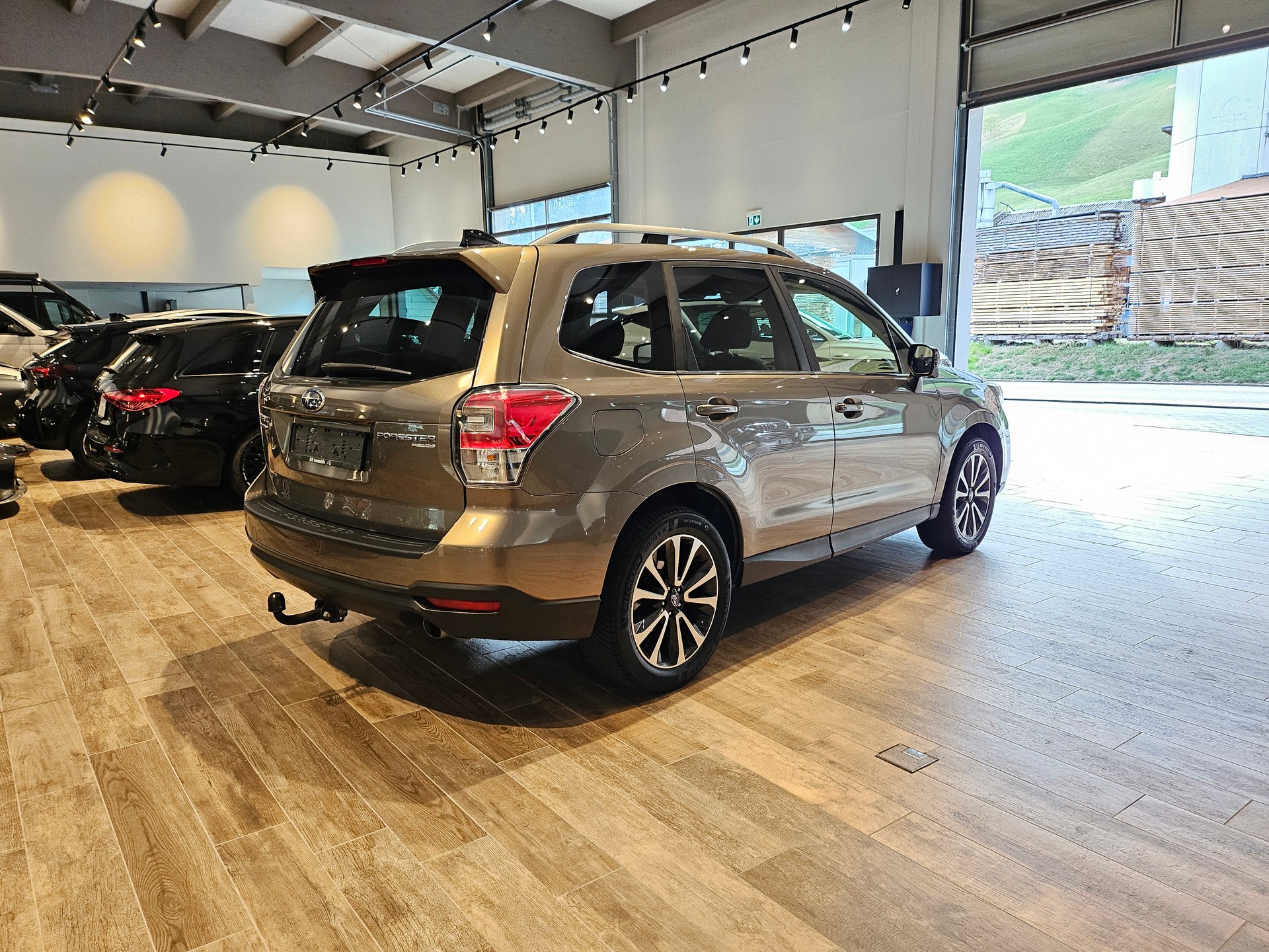 SUBARU Forester 2.0i Executive Lineartronic đ„Standheizungđ„AHK 2000KGđ„-image-8