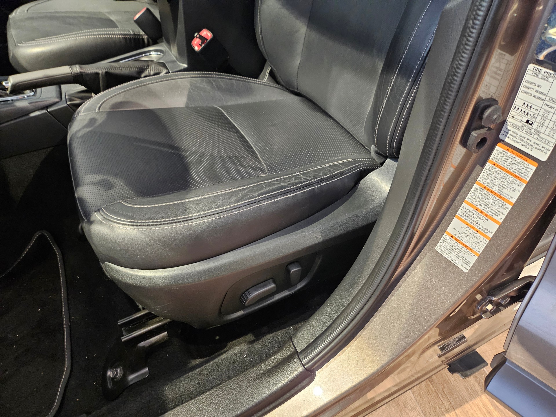 SUBARU Forester 2.0i Executive Lineartronic đ„Standheizungđ„AHK 2000KGđ„-image-27