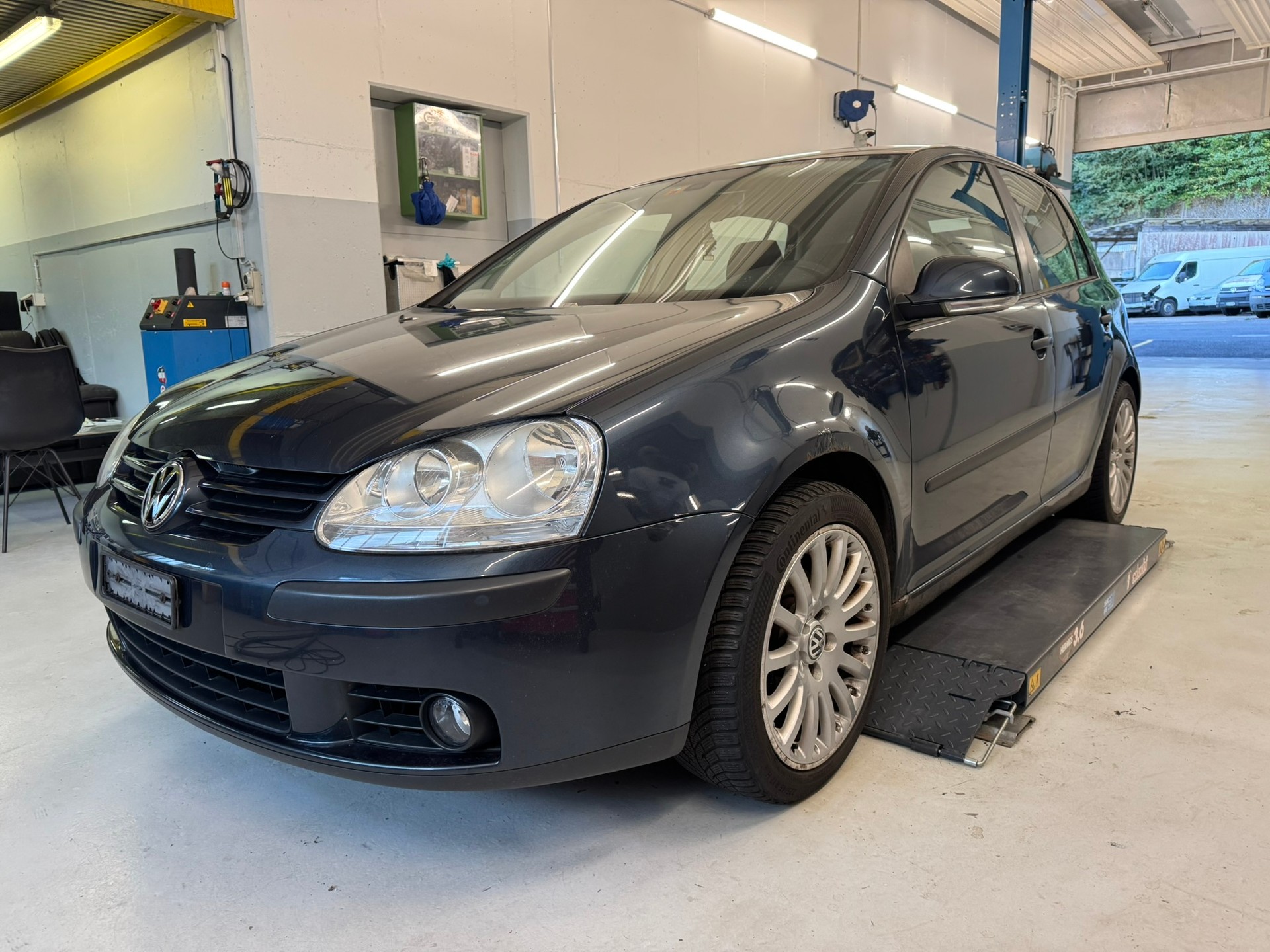 VW Golf 2.0 FSI Sportline 4Motion