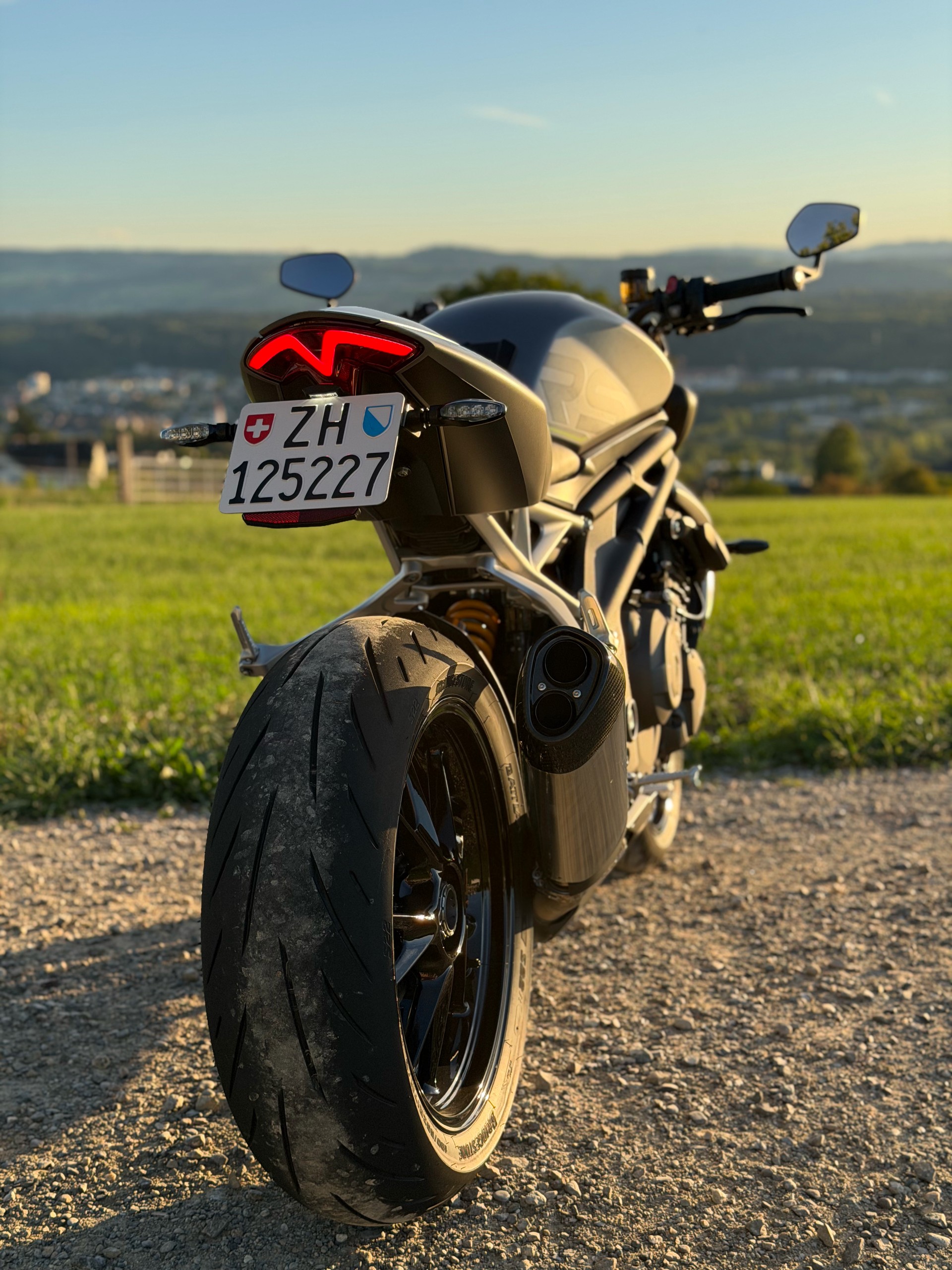 TRIUMPH Speed Triple 1200 RS-image-5