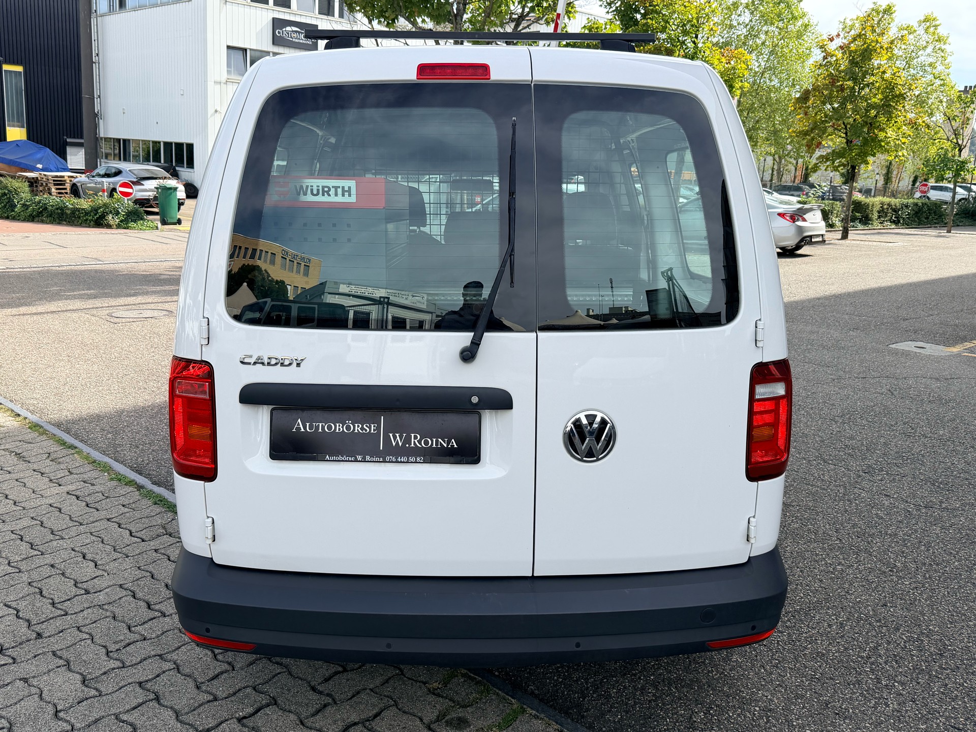 VW Caddy Maxi 1.4TSI BlueMotion Technology-showroom-element-3