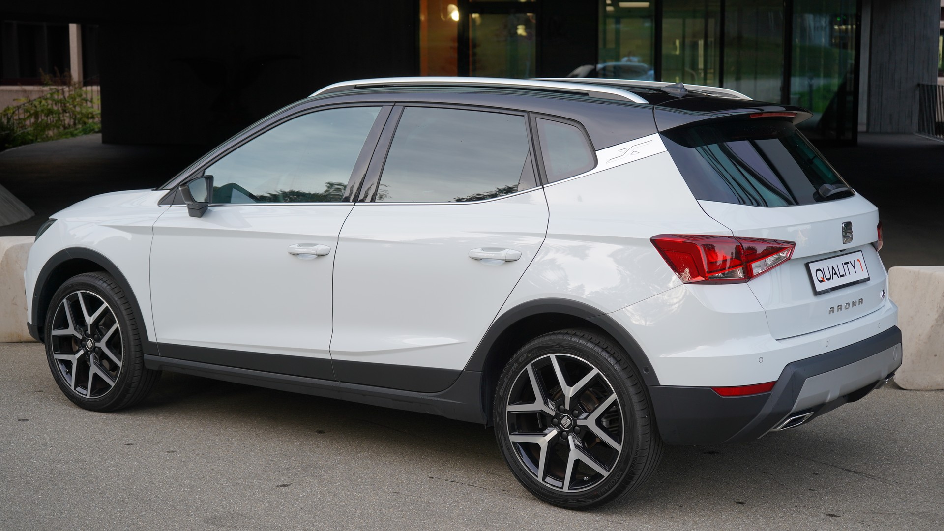 SEAT Arona 1.5 Eco TSI FR DSG-showroom-element-2