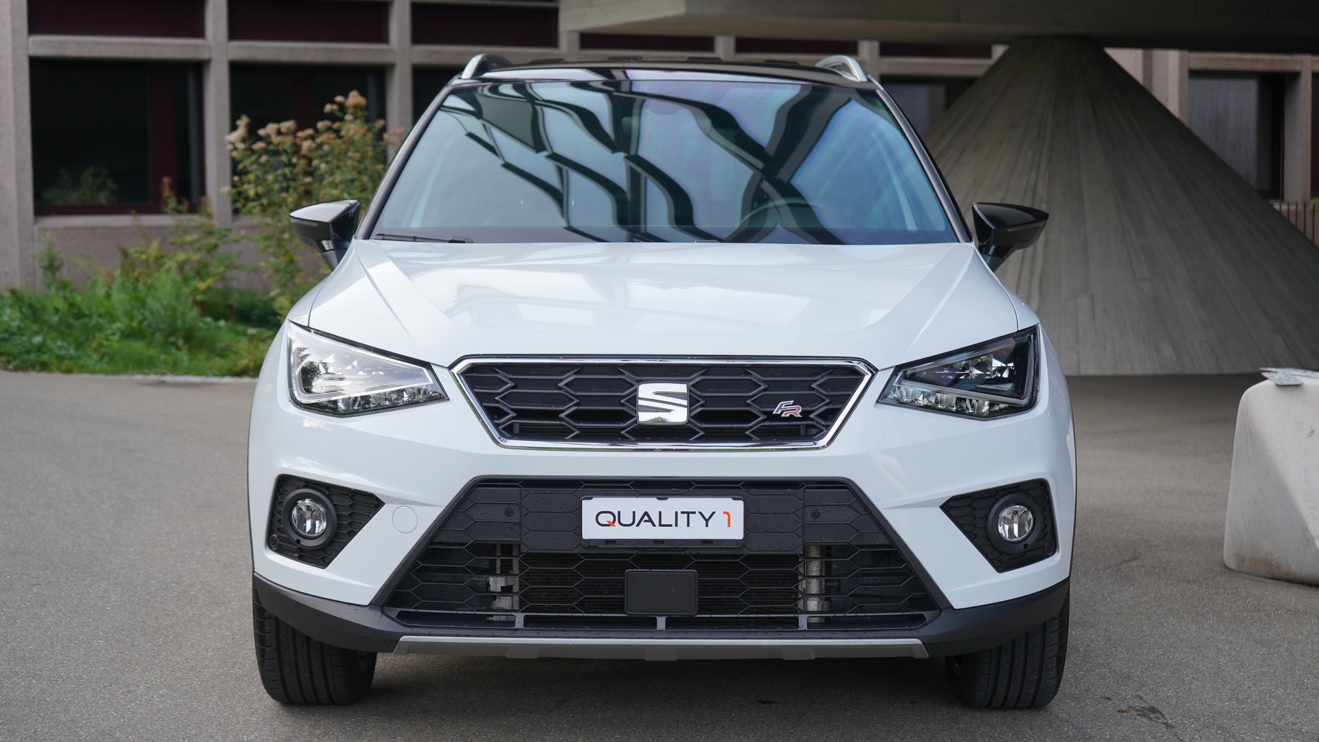 SEAT Arona 1.5 Eco TSI FR DSG-showroom-element-1