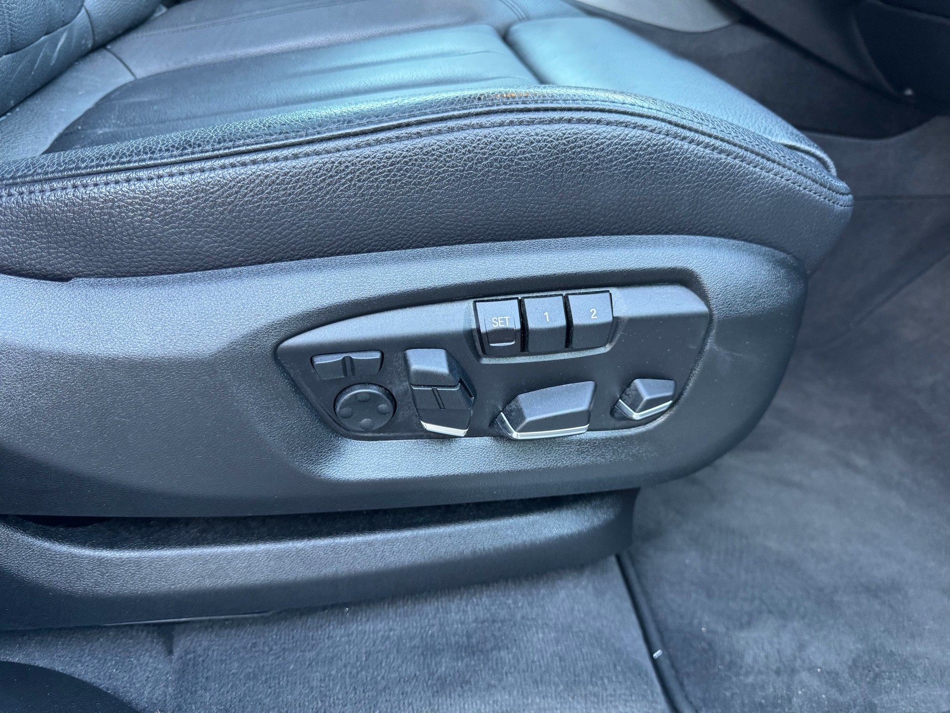 BMW X5 xDrive 40e iPerformance Steptronic-image-11