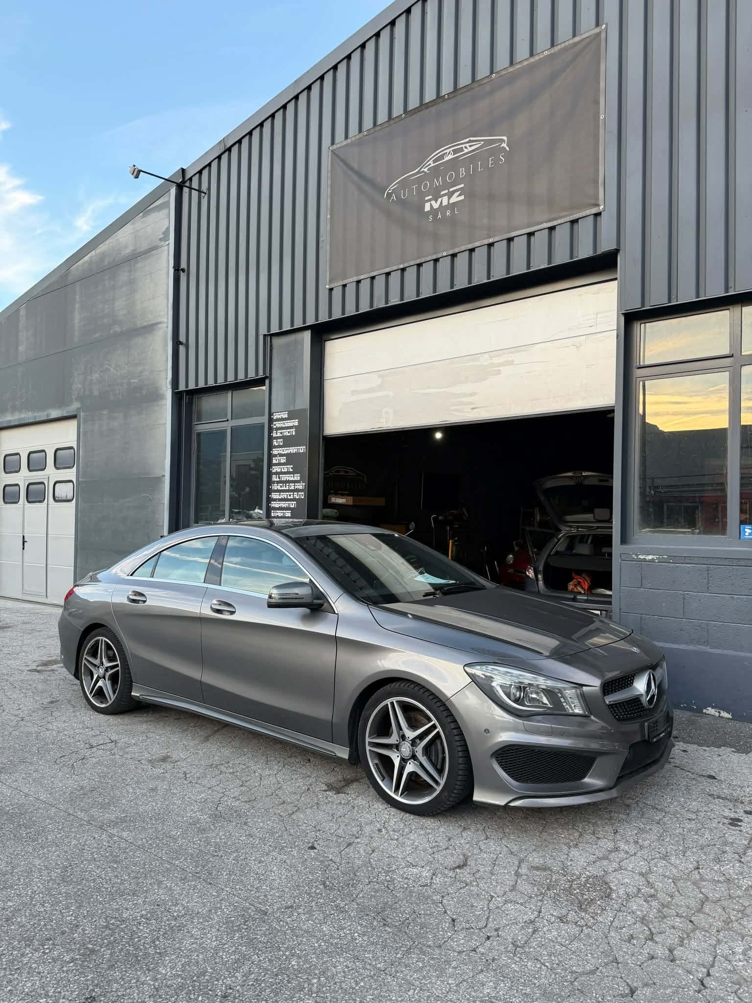 MERCEDES-BENZ CLA 250 AMG Line 7G-DCT 4Matic