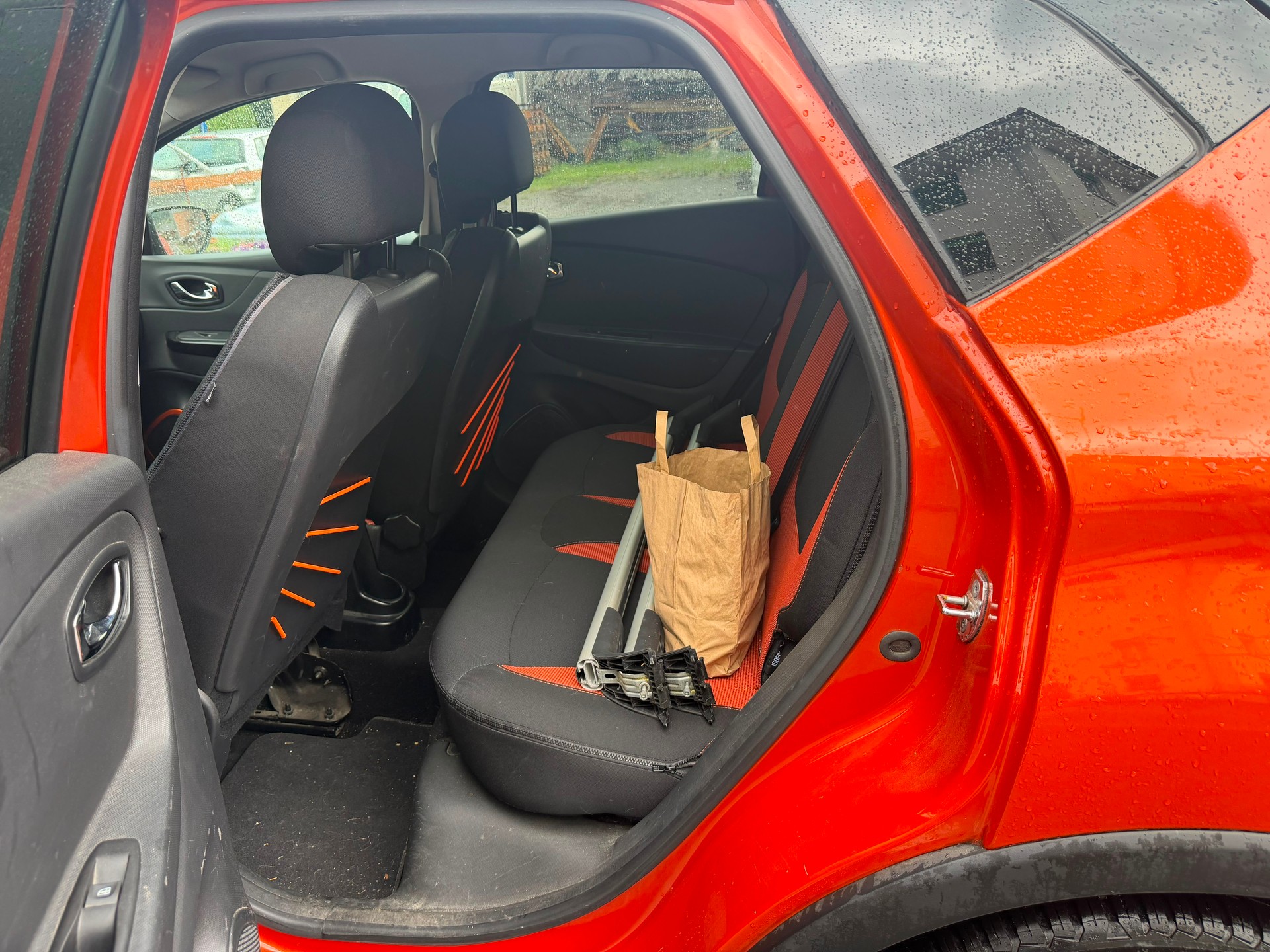 RENAULT Captur 1.2 T 16V Dynamique EDC-image-4