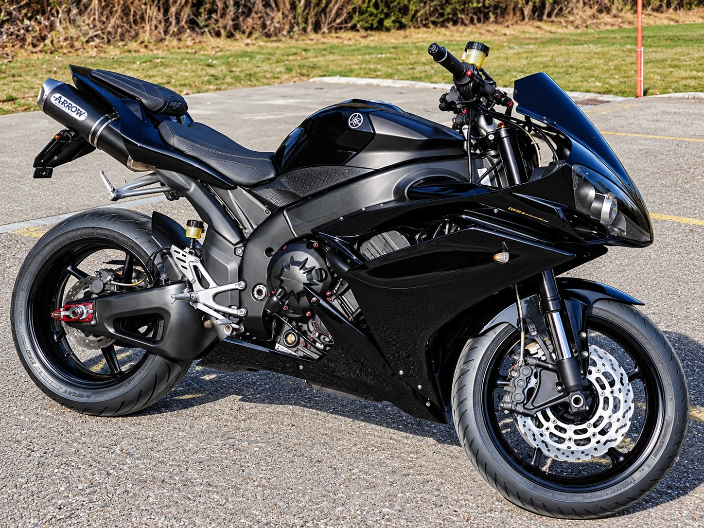 YAMAHA YZF-R1-image-0