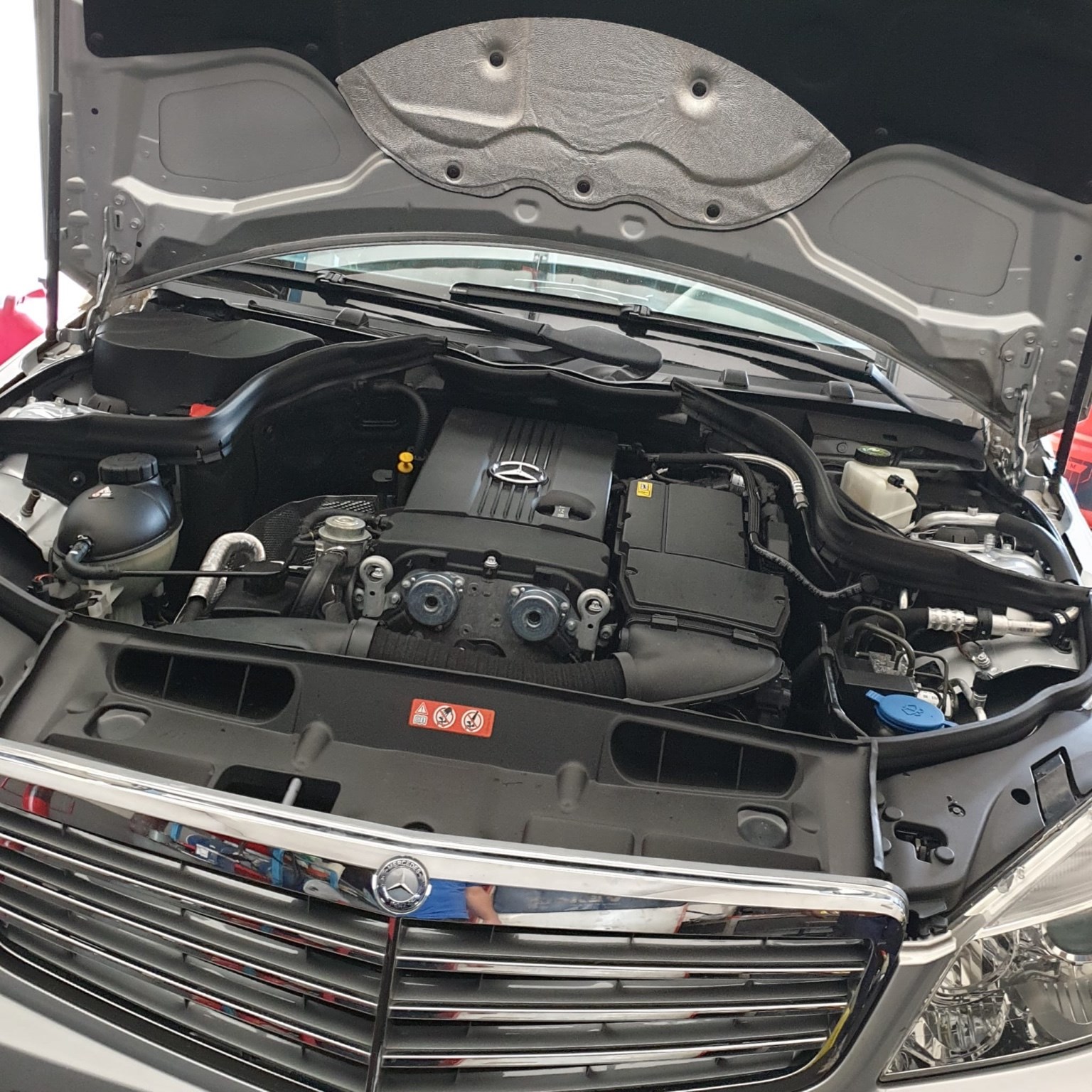 MERCEDES-BENZ C 180 Kompressor Elegance Automatic-image-2