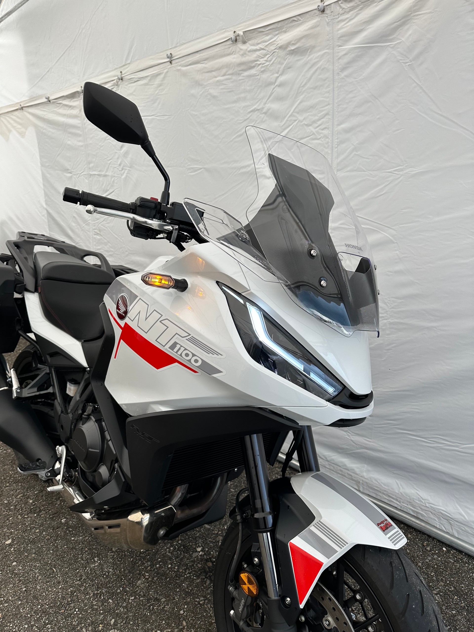 HONDA NT 1100-image-2