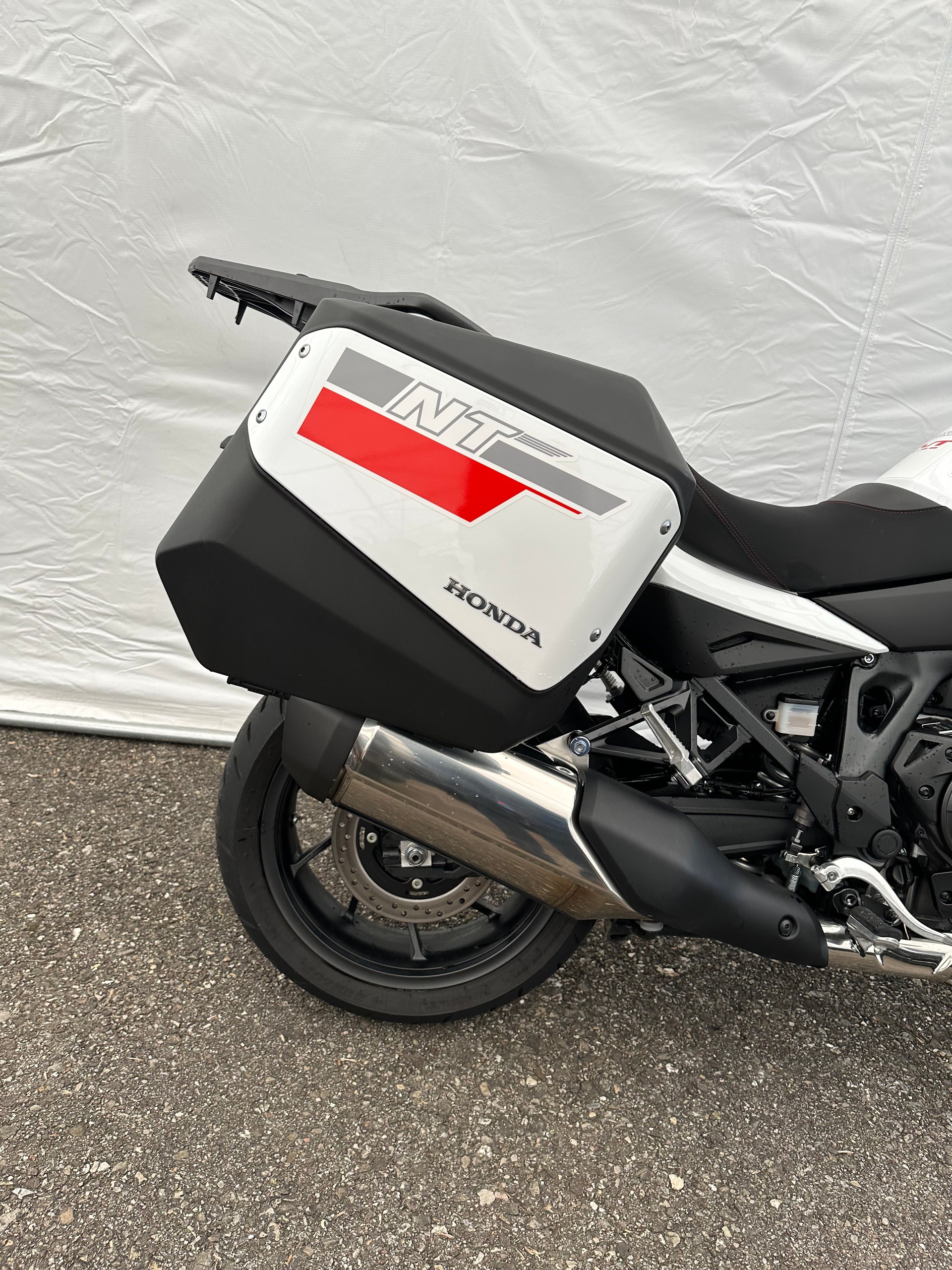 HONDA NT 1100-image-4