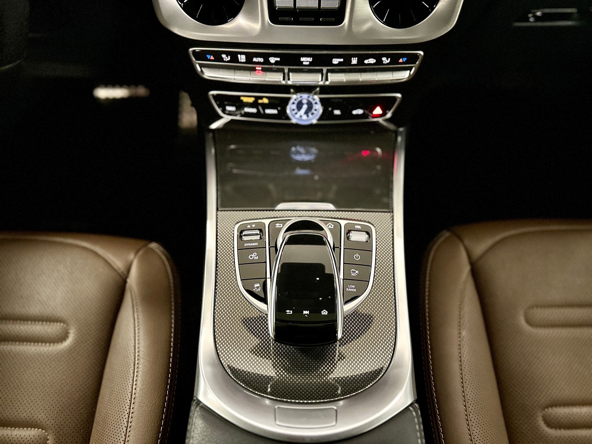 MERCEDES-BENZ G 400 d AMG Line 9G-Tronic-image-29