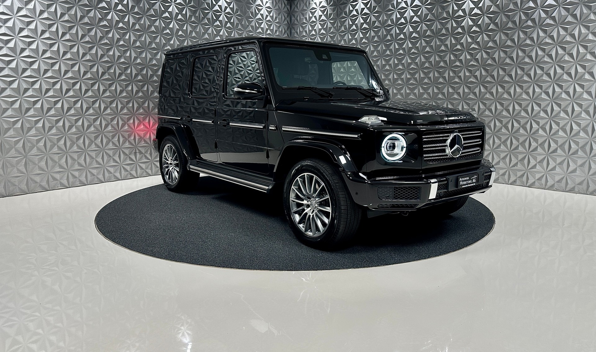 MERCEDES-BENZ G 400 d AMG Line 9G-Tronic-showroom-element-2
