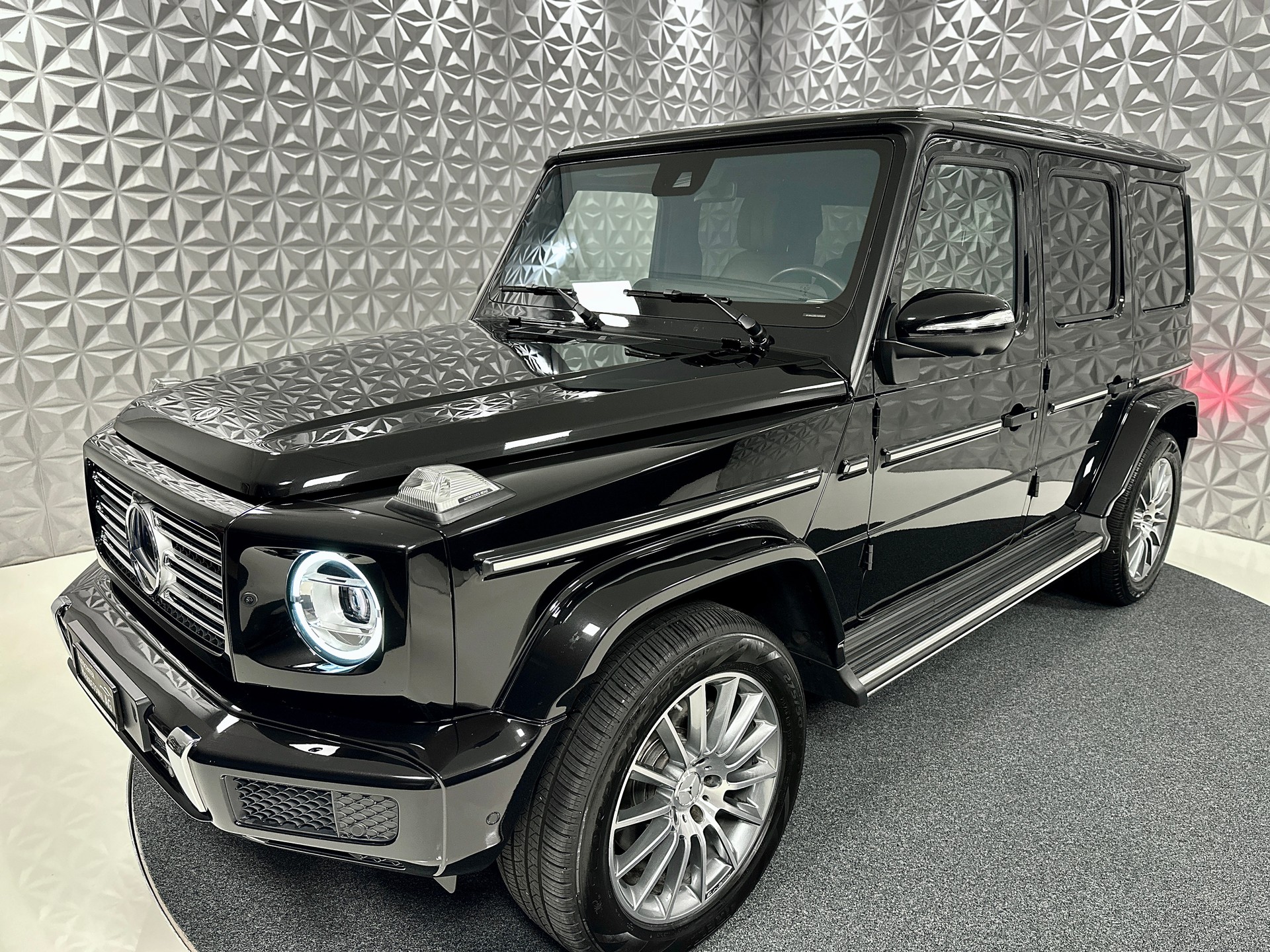 MERCEDES-BENZ G 400 d AMG Line 9G-Tronic-image-8