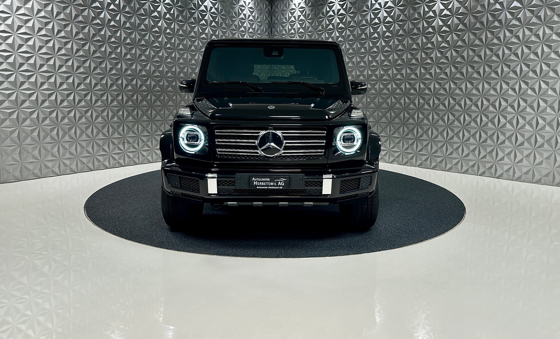 MERCEDES-BENZ G 400 d AMG Line 9G-Tronic-showroom-element-1