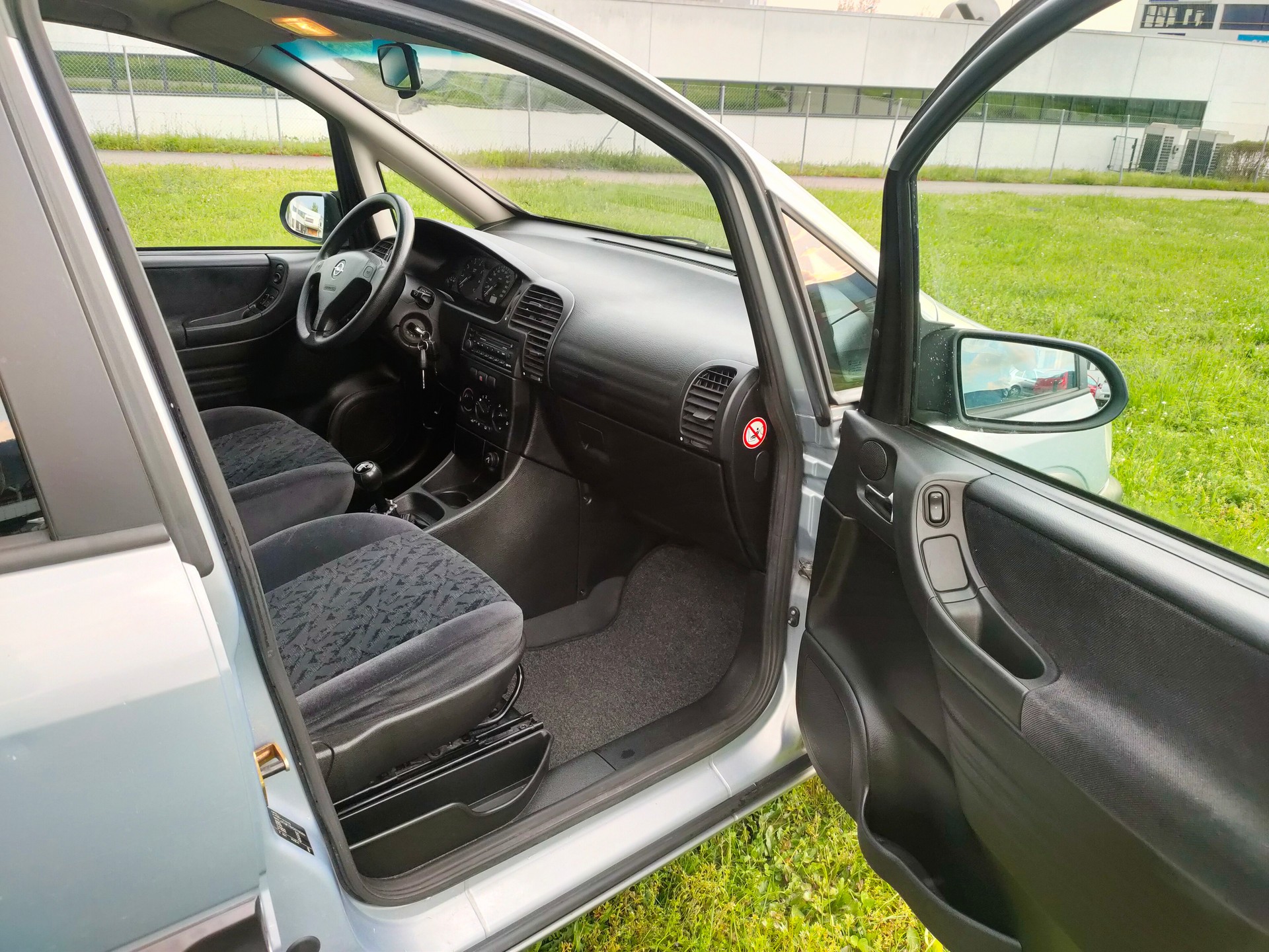 OPEL Zafira 1.8i 16V Comfort-image-5
