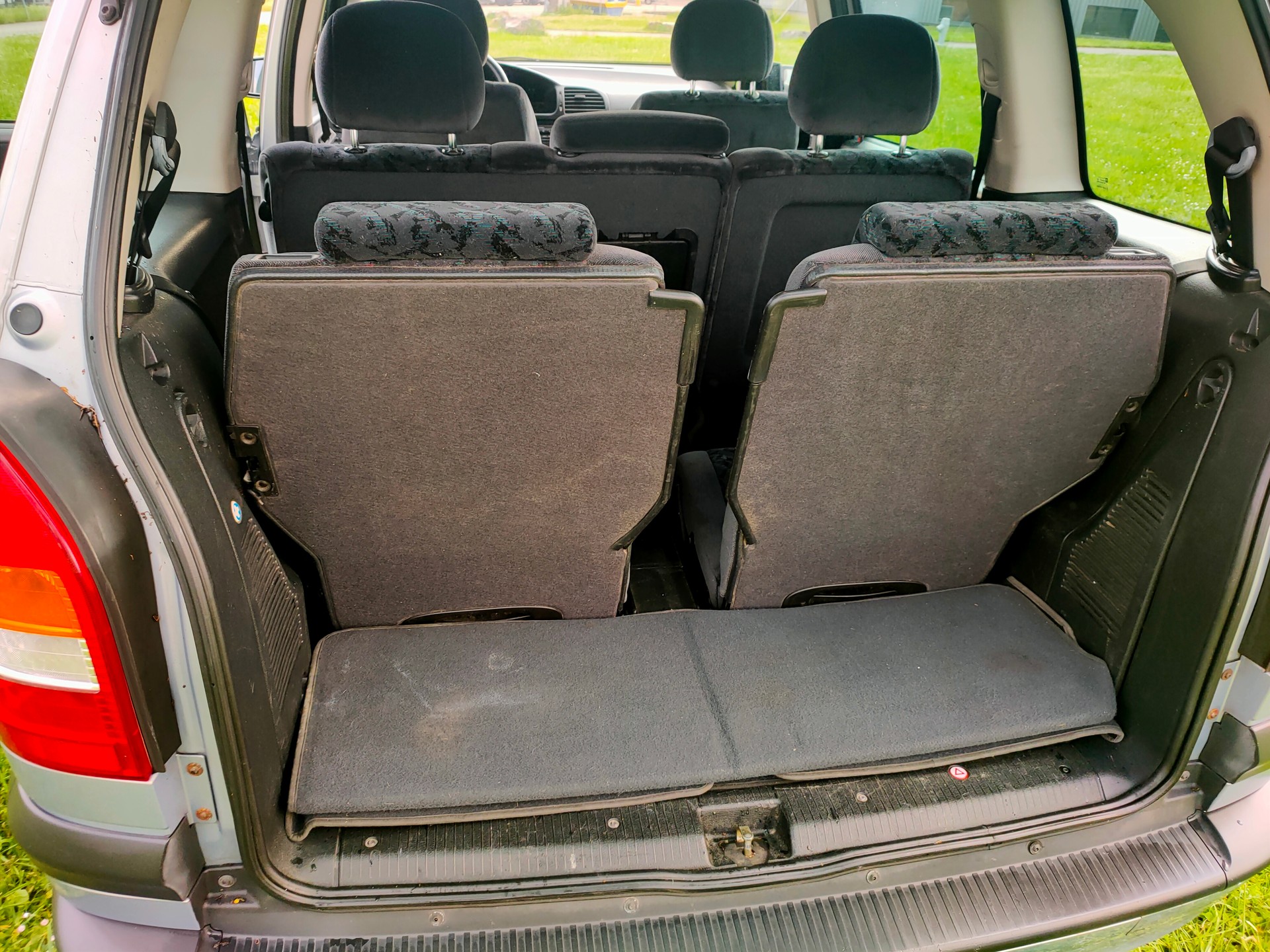 OPEL Zafira 1.8i 16V Comfort-image-7