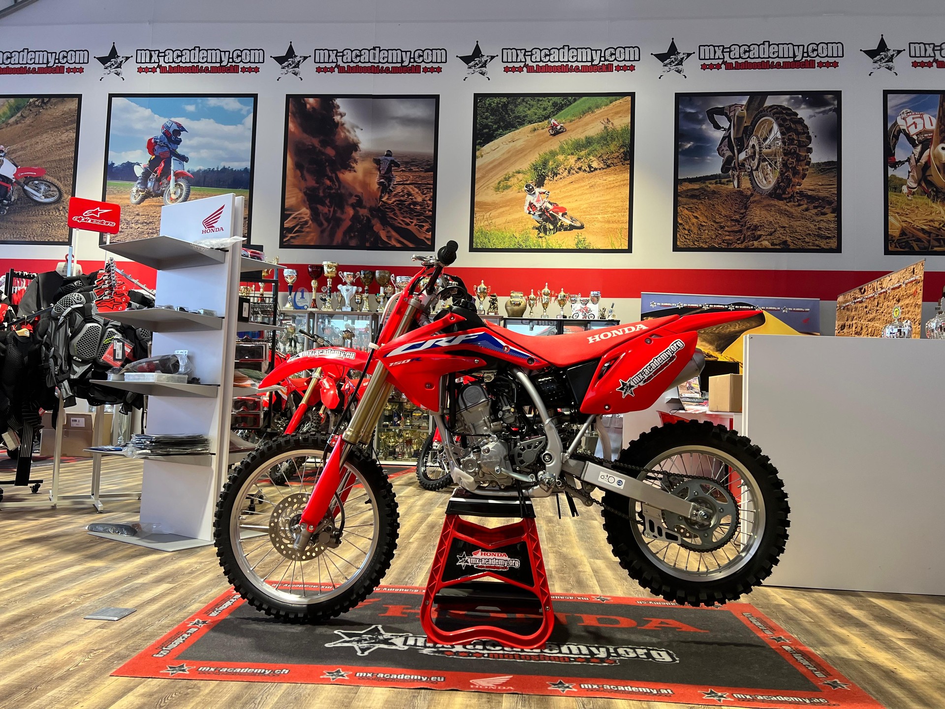 HONDA ** CRF150R ** Neufahrzeug-image-0